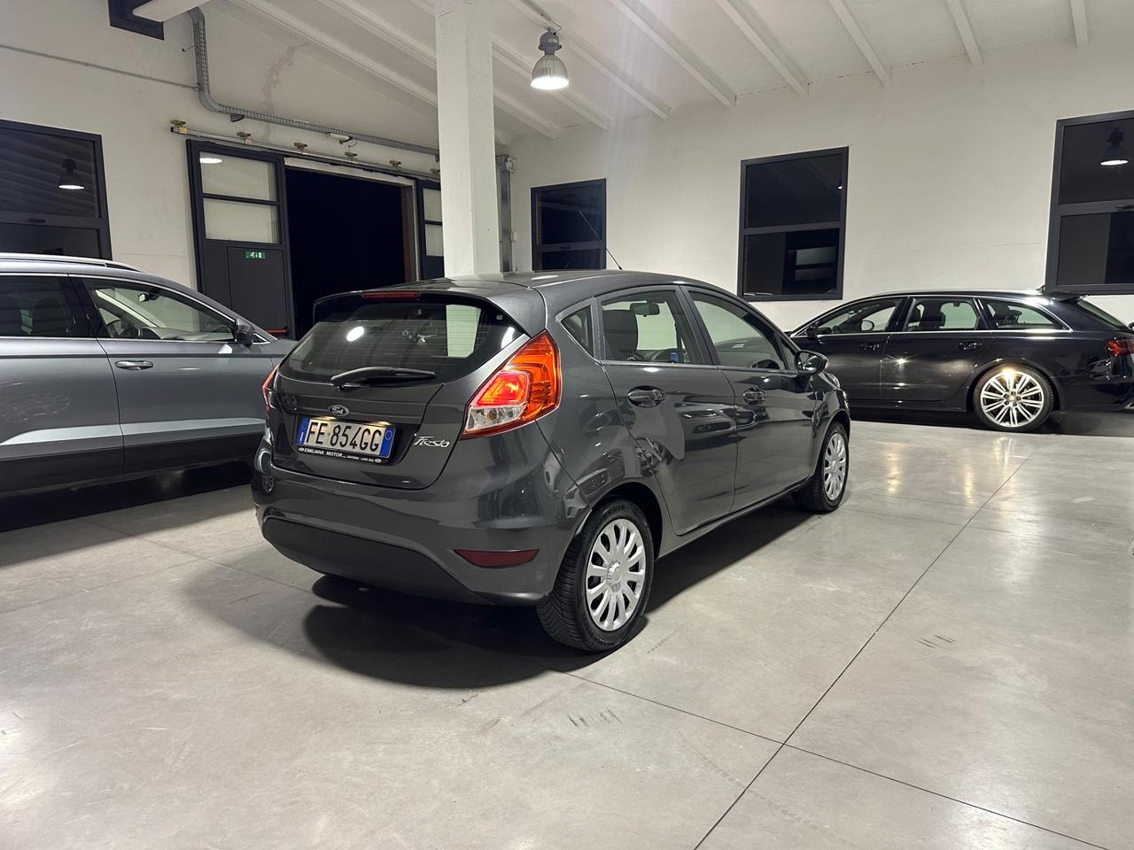 Ford Fiesta 1.2 60CV 5 porte Black & White Edition