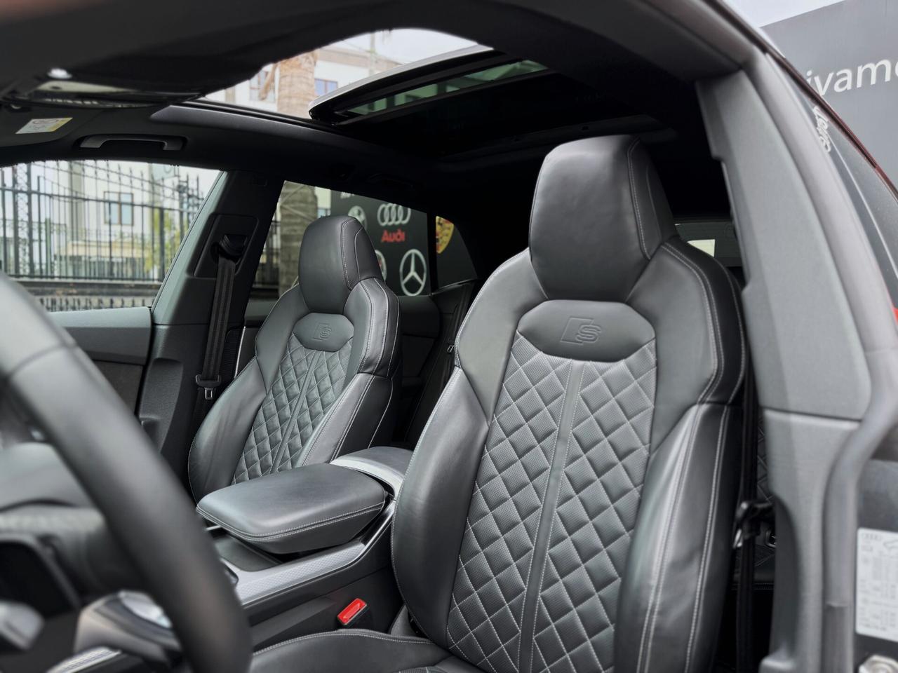 Audi Q8 50 TDI MHEV S line Quattro 286CV TETTO