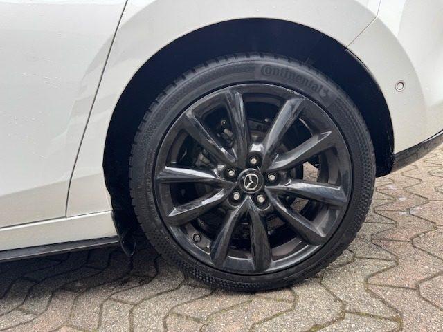 MAZDA 3 2.0L Skyactiv-X M-Hybrid Exclusive