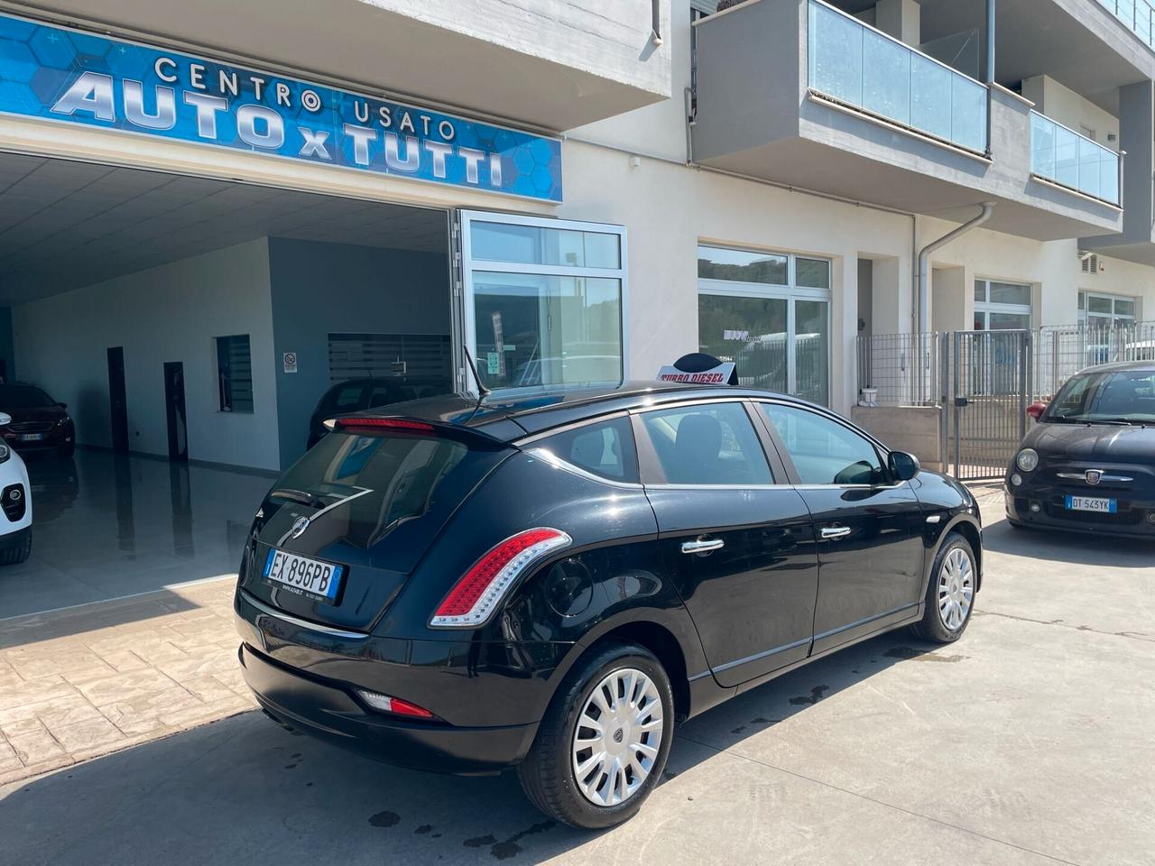 Lancia Delta 1.6 MJT DPF Gold