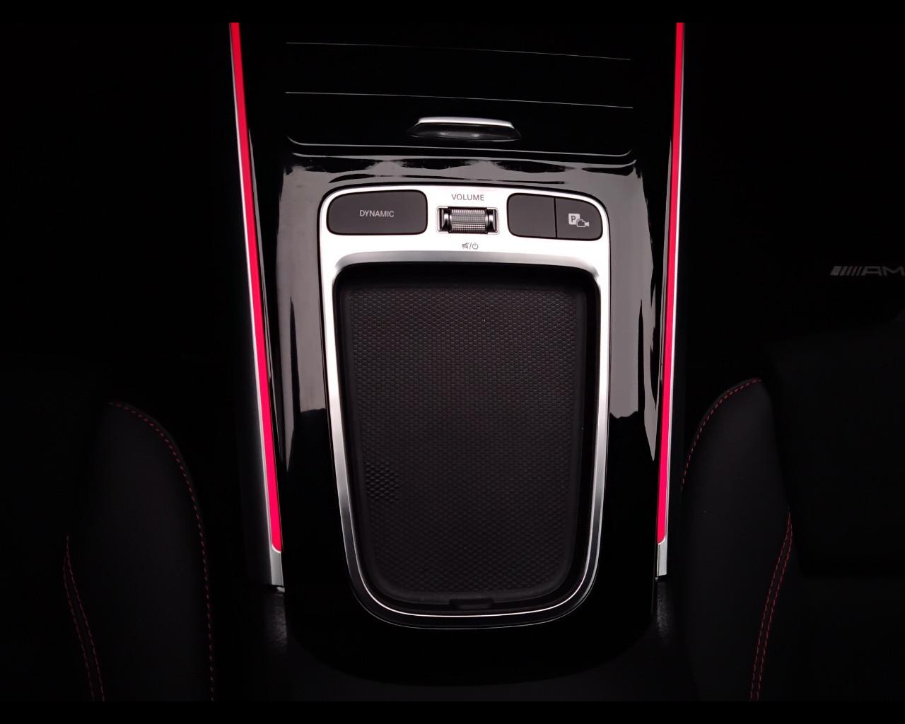 Mercedes-Benz Classe B - W247 2023 - B 250 AMG Line Advanced Plus 4matic auto