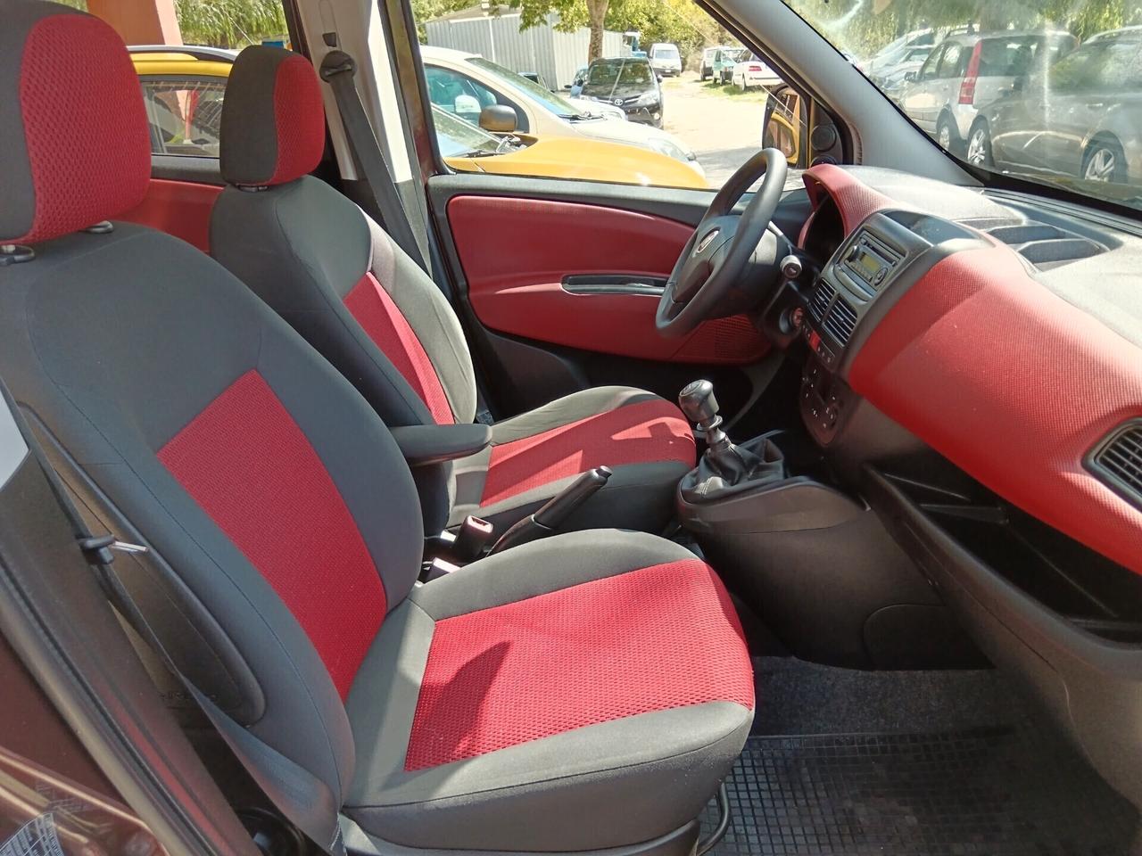 Fiat Doblo 1.6 MJT 105CV EMOTION PERFETTO