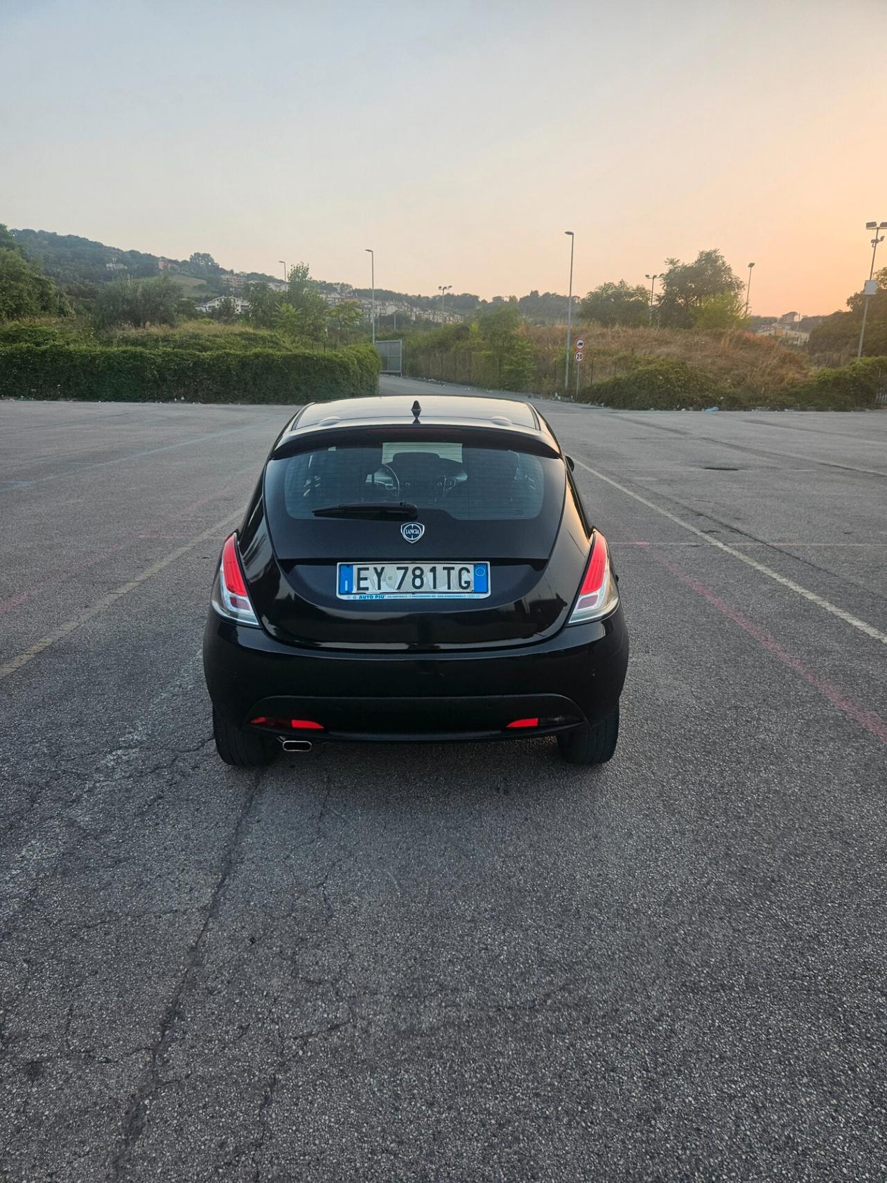 Lancia Ypsilon 1.2 69 CV 5 porte