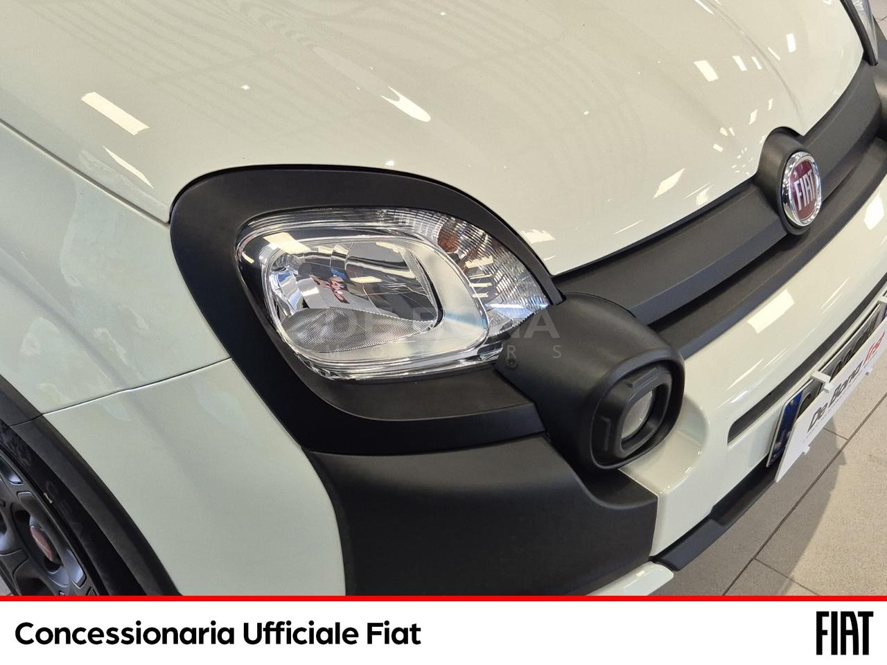 Fiat Panda 1.0 firefly hybrid city cross s&s 70cv 5p.ti