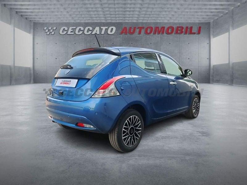 Lancia Ypsilon Ypsilon 1.0 firefly hybrid Platino s&s 70cv