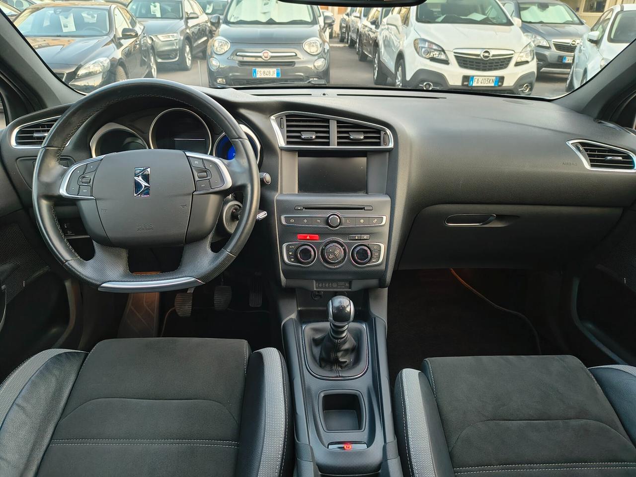 DS4 1.6 DIESEL SOLO 60.000 KM UNICOPROPRIETARIO