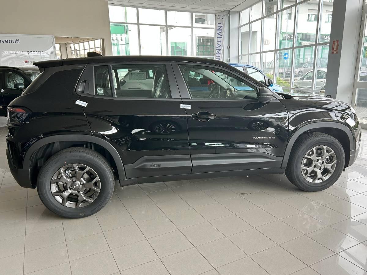 Jeep Avenger 1.2 Turbo e-Hybrid 110 CV MHEV Longitude eDCT6
