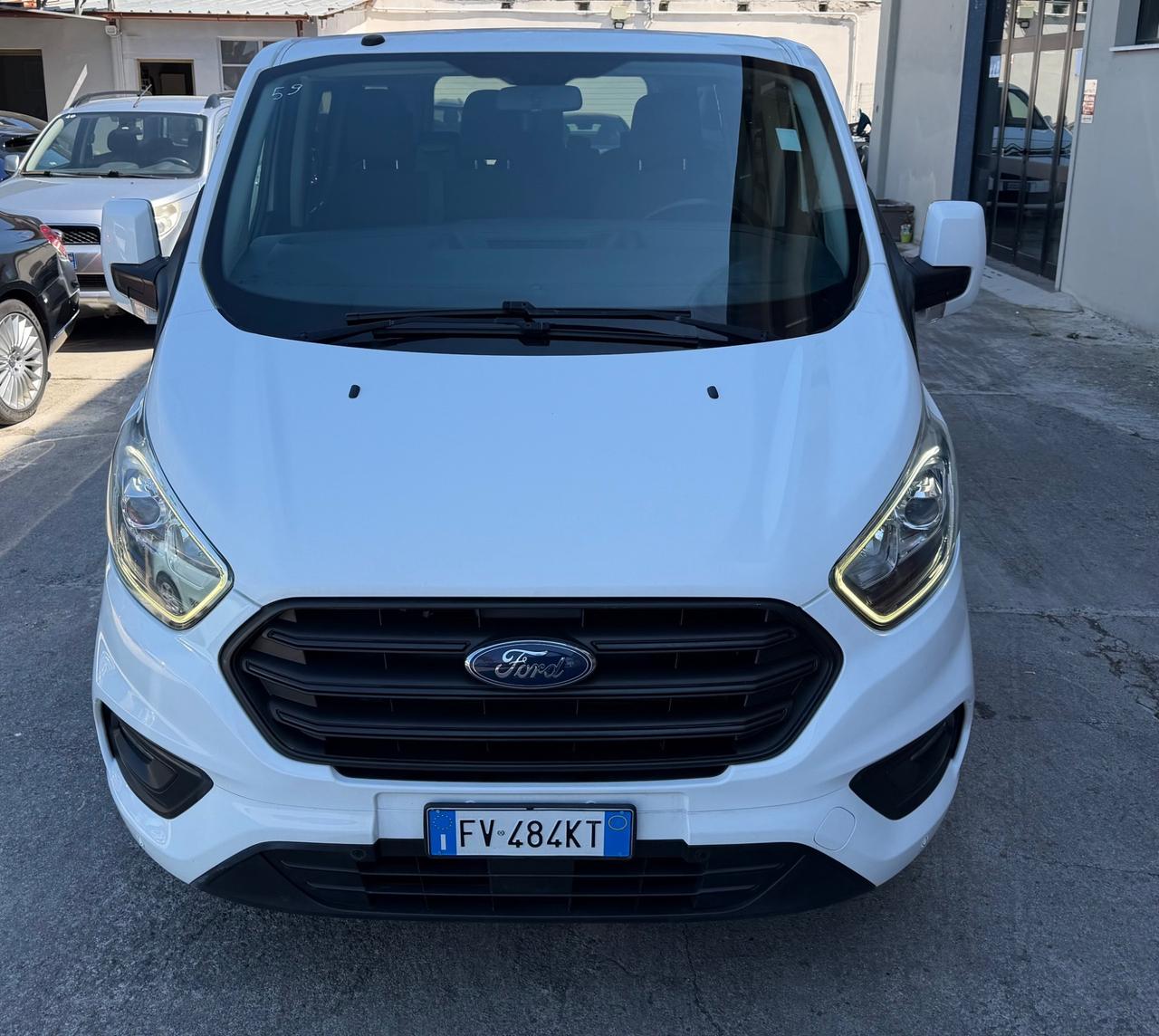Ford Transit Custom 9 Posti passo lungo 320 2.0 TDCi 130 aut. PL Furgone Trend
