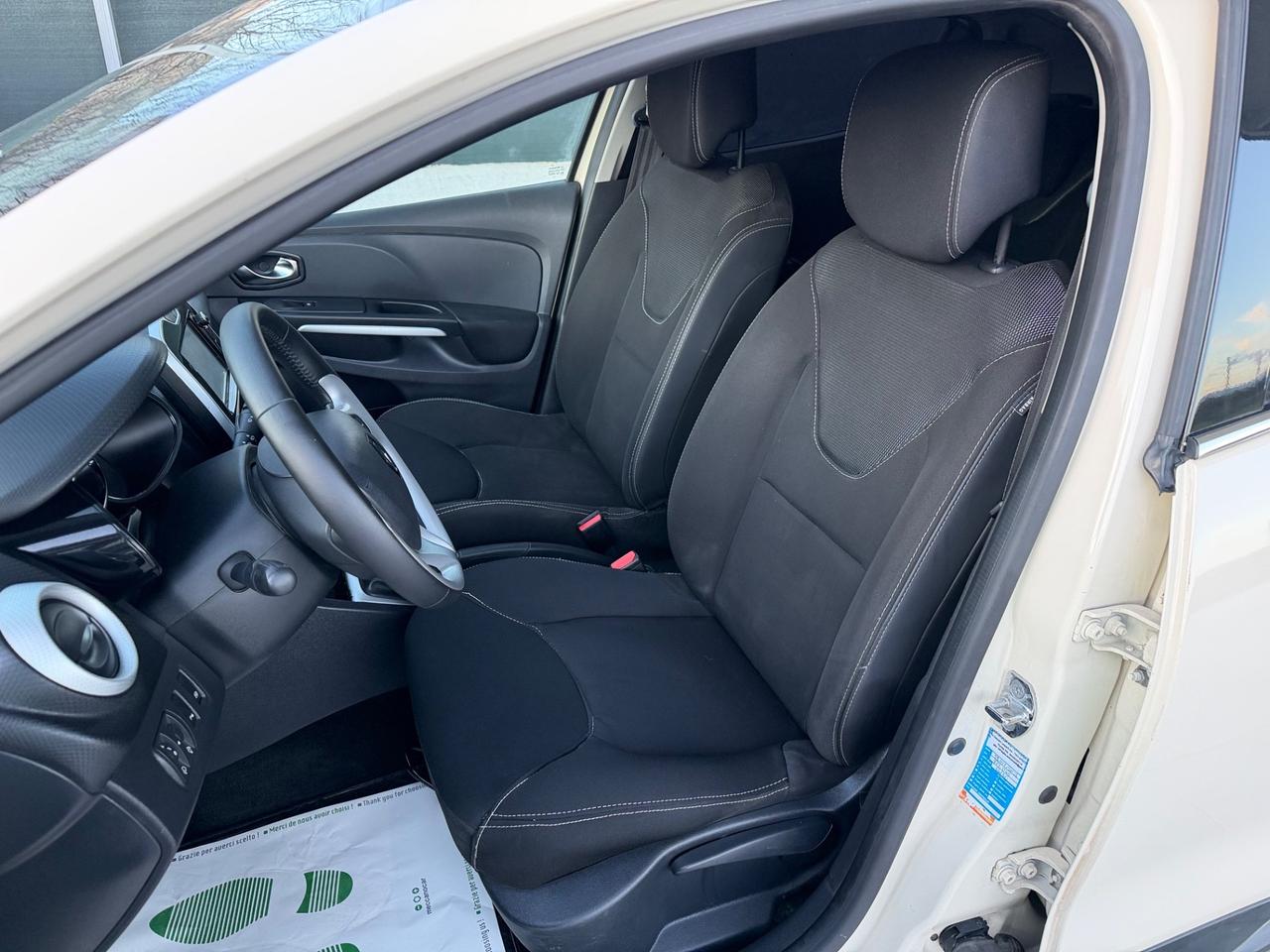 Renault Clio dCi 8V 75 CV Start&Stop 5 porte Energy Duel