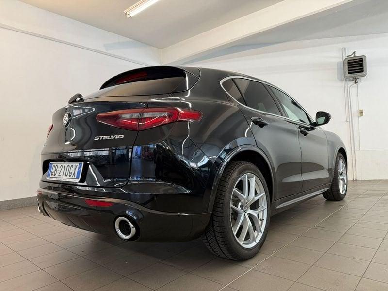 Alfa Romeo Stelvio 2.2 Turbodiesel 190 CV AT8 Q4 Ti