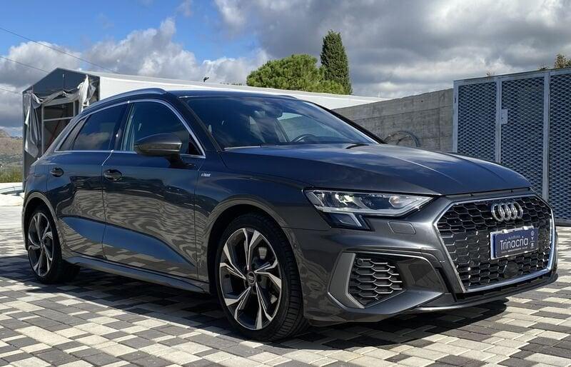 Audi A3 SPB S Line interno ed esterno 2.0 TDI 150CV S-Tronic 35