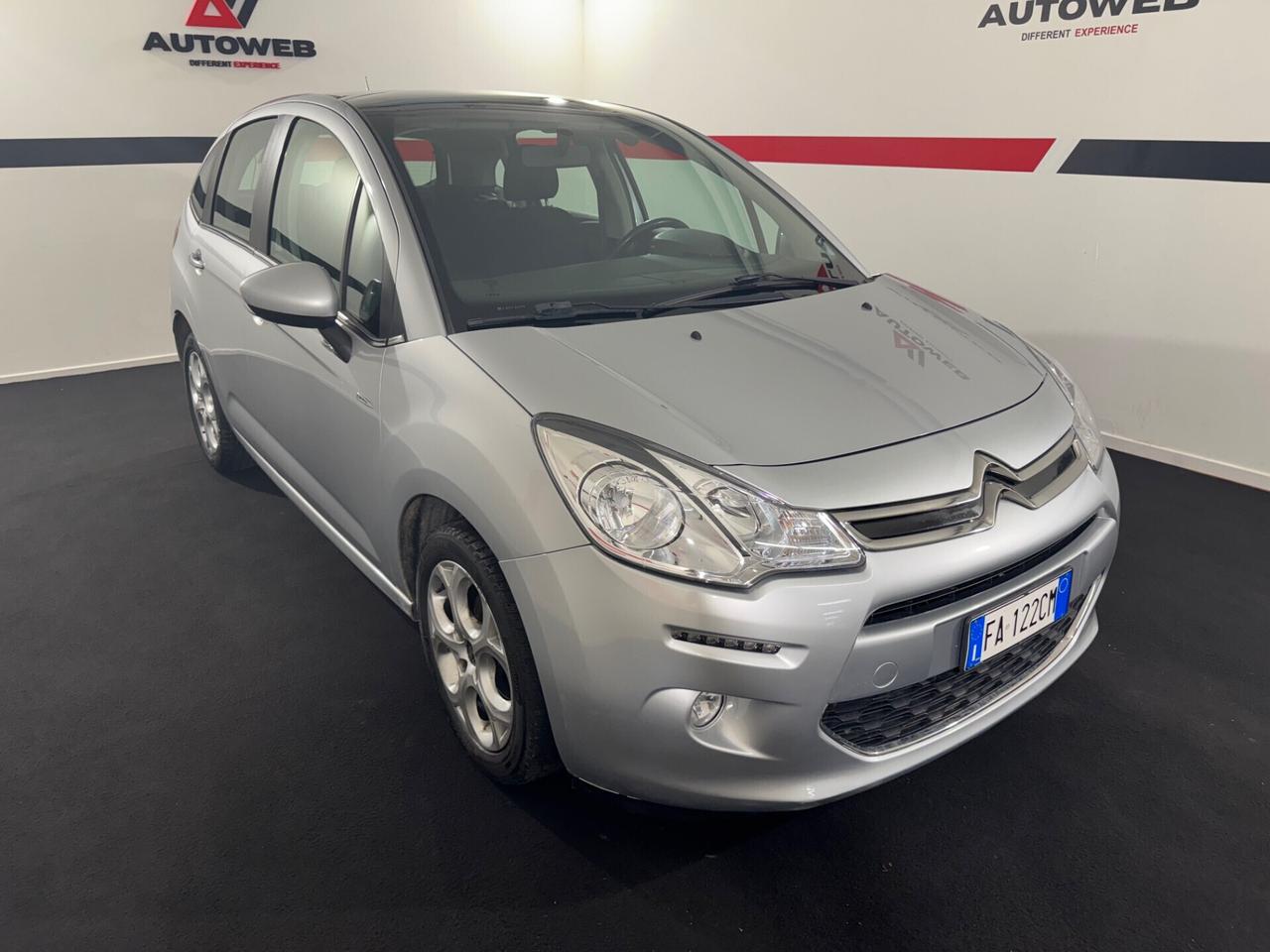 Citroen C3 Exclusive *TETTO PANORAMICO- SENSORI DI PARCHEGGIO* NEOPATENTATI
