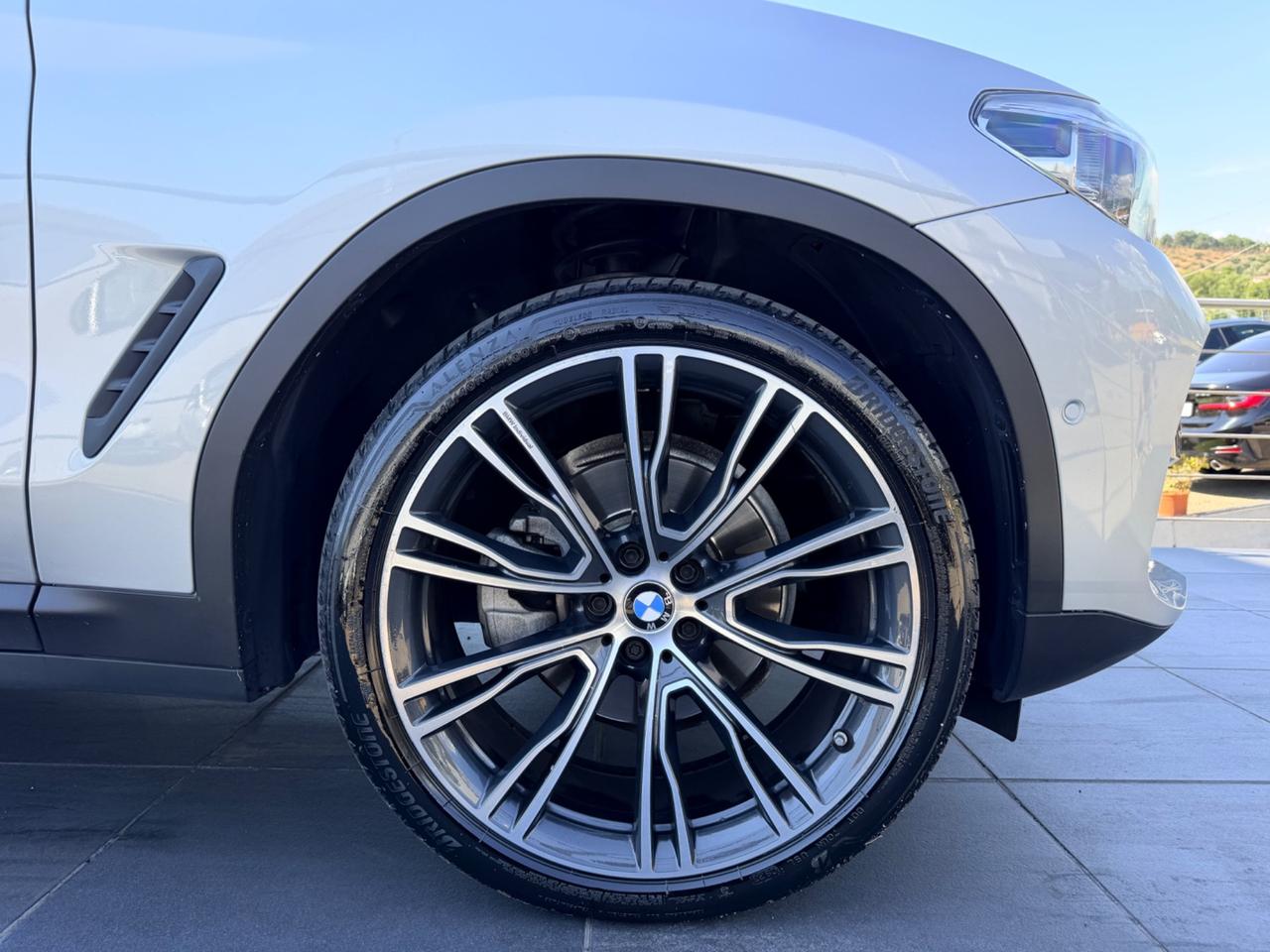Bmw X4 xDrive20d 48V xLine cerchi interni individual
