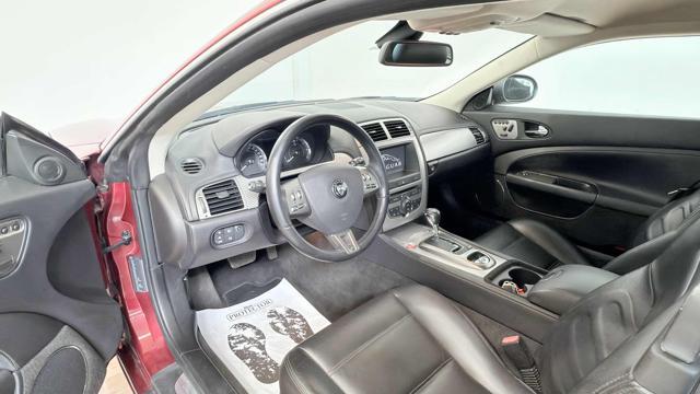 JAGUAR XKR 4.2 V8 Coupé