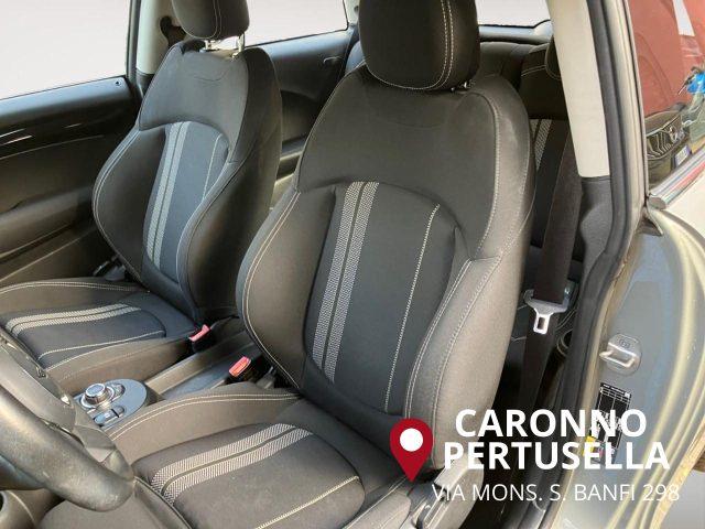 MINI Cooper SE Essential