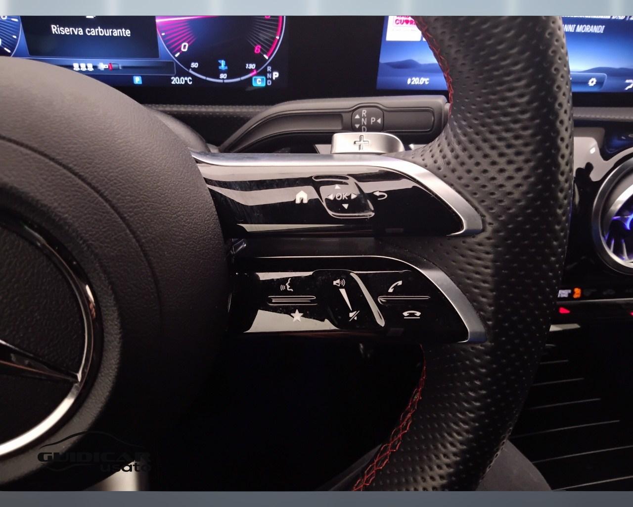 Mercedes-Benz Classe A - W177 2018 - A 180 d Premium auto