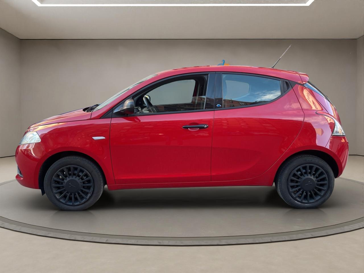 Lancia Ypsilon UNICO PROPRIETARIO - NEOPATENTATI