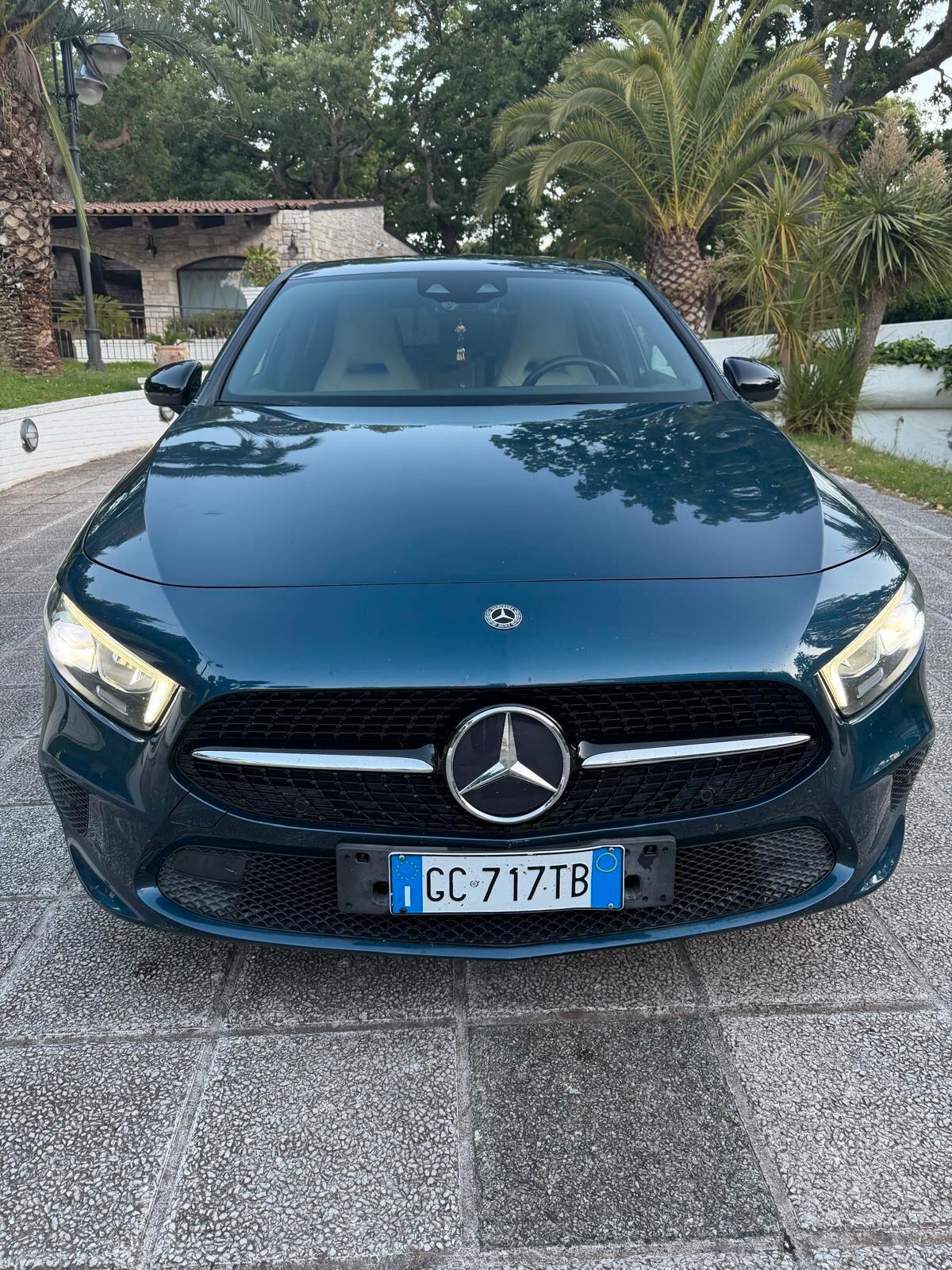 Mercedes-benz A 200 d Automatic Executive
