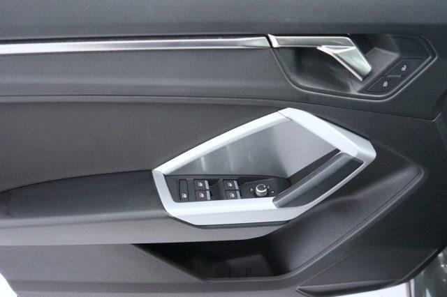 AUDI Q3 35 TDI quattro S tronic Business Uff Tagliandata