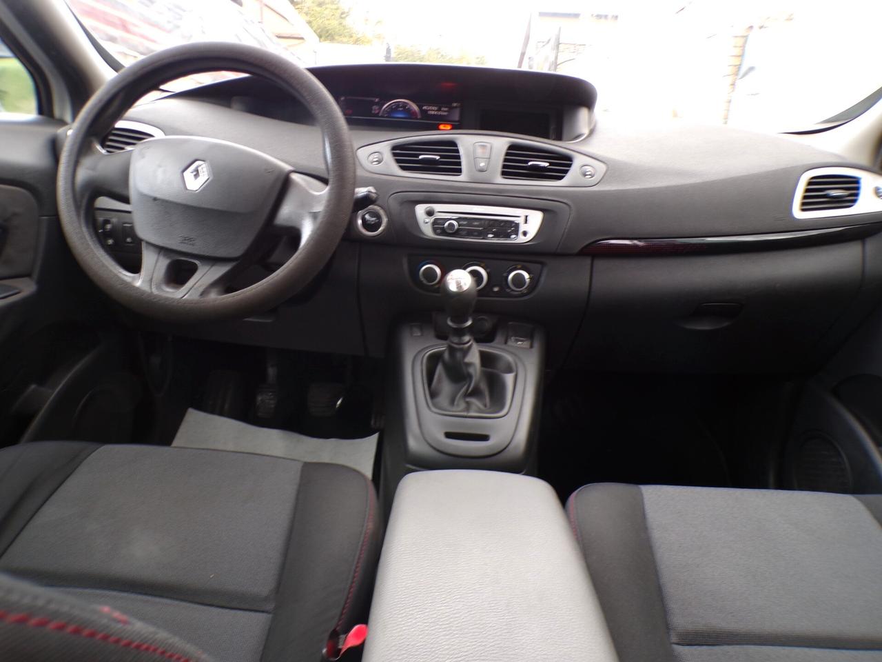 Renault Scenic XMod 1.5 dCi 110CV EDC Live
