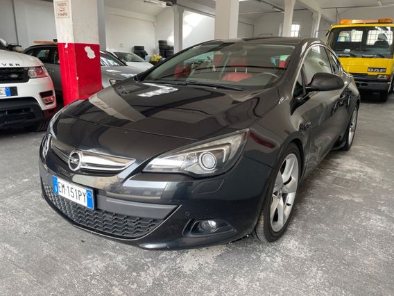 Opel Astra GTC 1.6 Turbo 180CV 3 porte Cosmo S