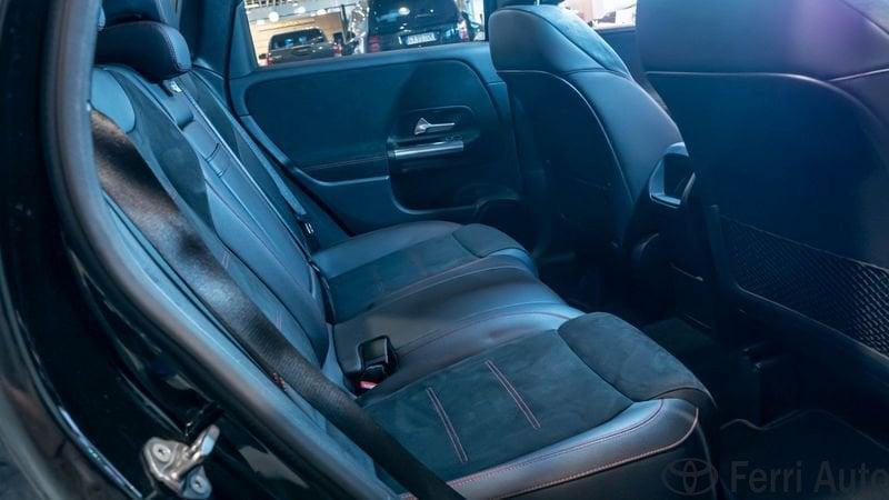 Mercedes-Benz Classe B - W247 2018 Diesel B 200 d Premium auto