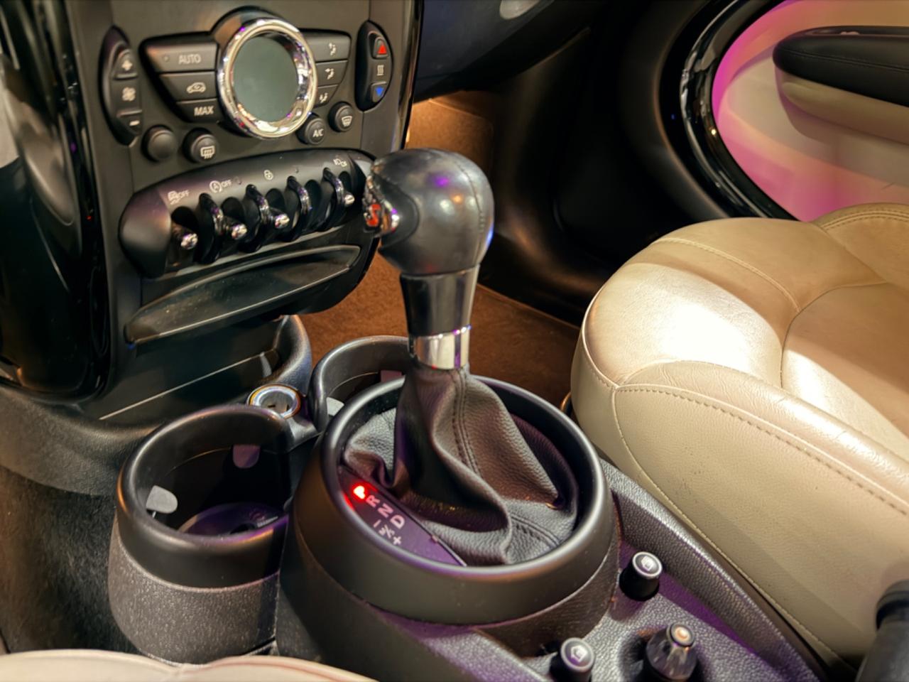 Mini Cooper Countryman 2.0 SD