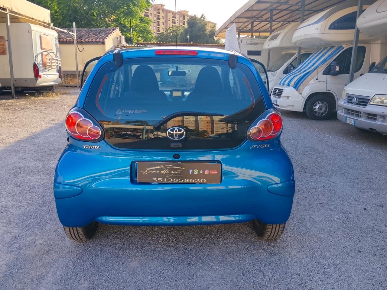 Toyota Aygo 1.0 12V VVT-i 5 porte Now Connect