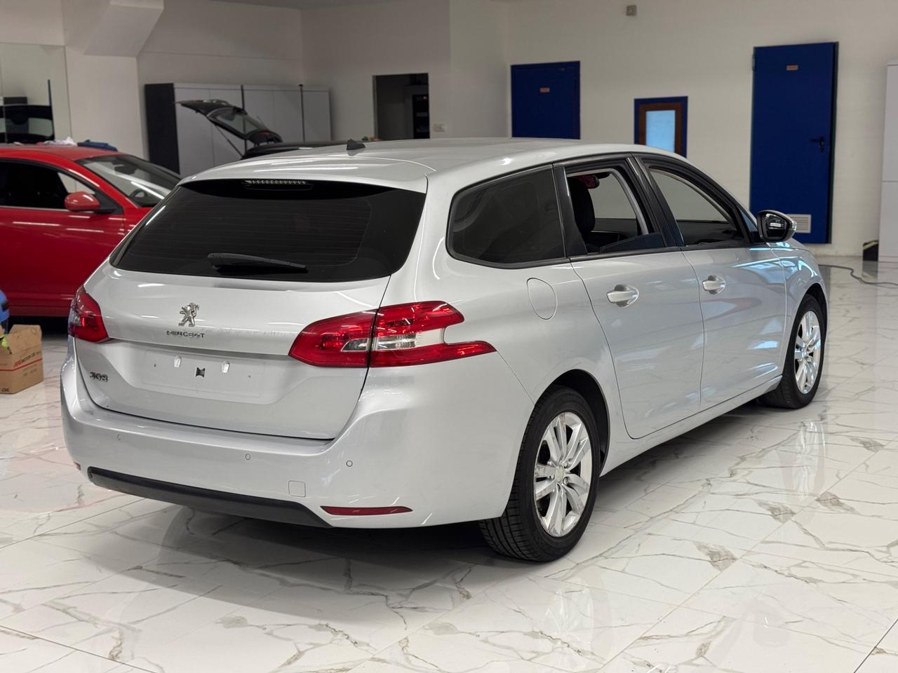 Peugeot 308 BlueHDi 120CV SW