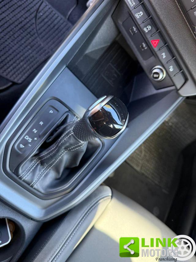 AUDI A1 citycarver 30 TFSI S tronic ST LINE NEOPATENTATI