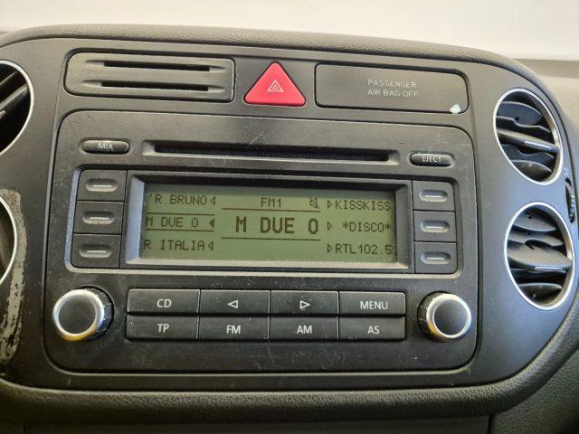 VOLKSWAGEN Golf Plus 1.6 Comfortline - NEOPAT. - Clima - Radio CD