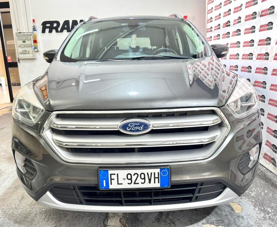 Ford Kuga 1.5 TDCI 120 CV S&S 2WD Powershift Titanium