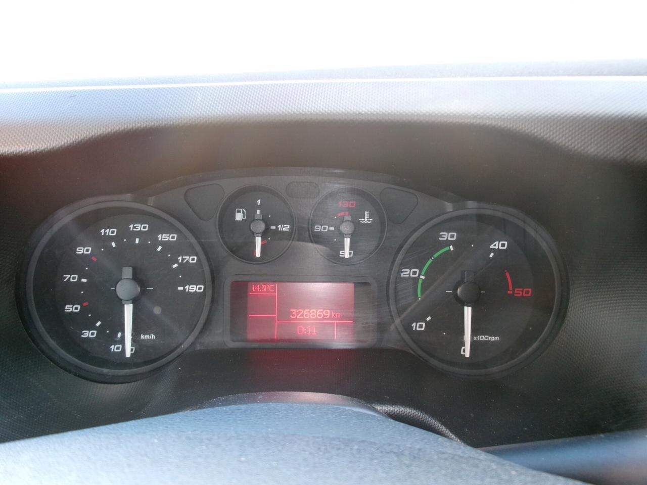 Iveco Daily 35C13 2.3 130CV E5 FURGONE LEGA DA 3.80 METRI