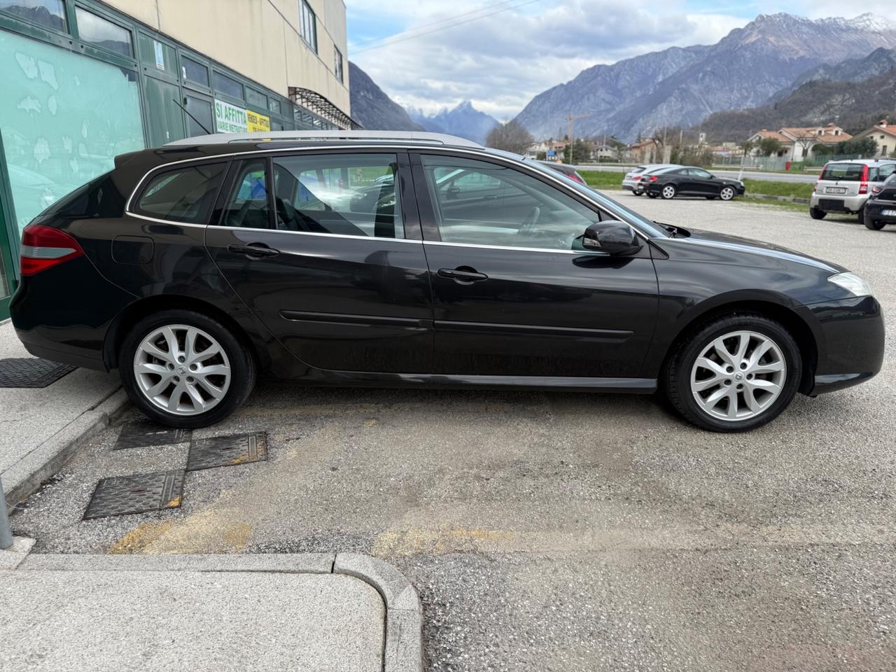 Renault Laguna 2.0 dCi 150CV SporTour Initiale