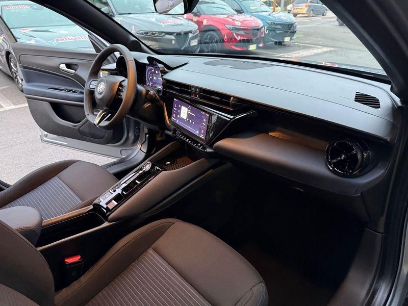 Alfa Romeo Junior Junior 1.2 136 CV Hybrid eDCT6