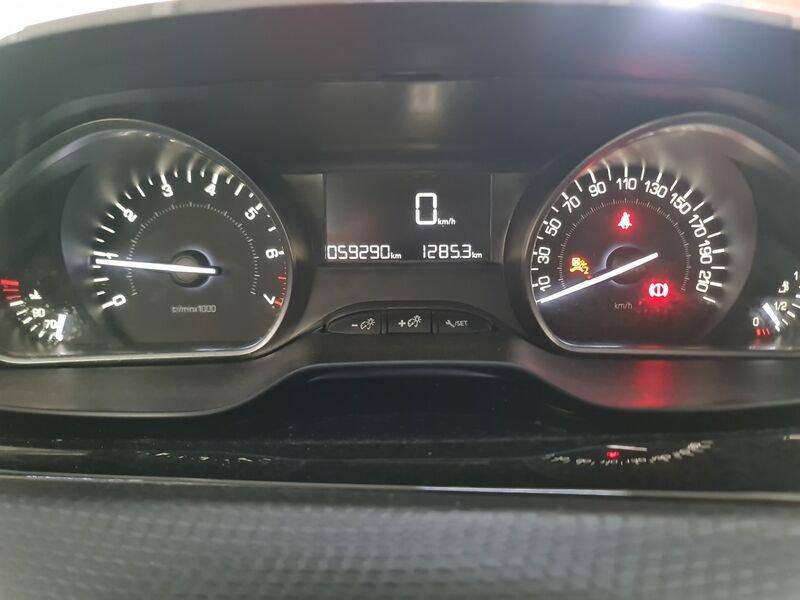 Peugeot 2008 PureTech 82 S&S Active