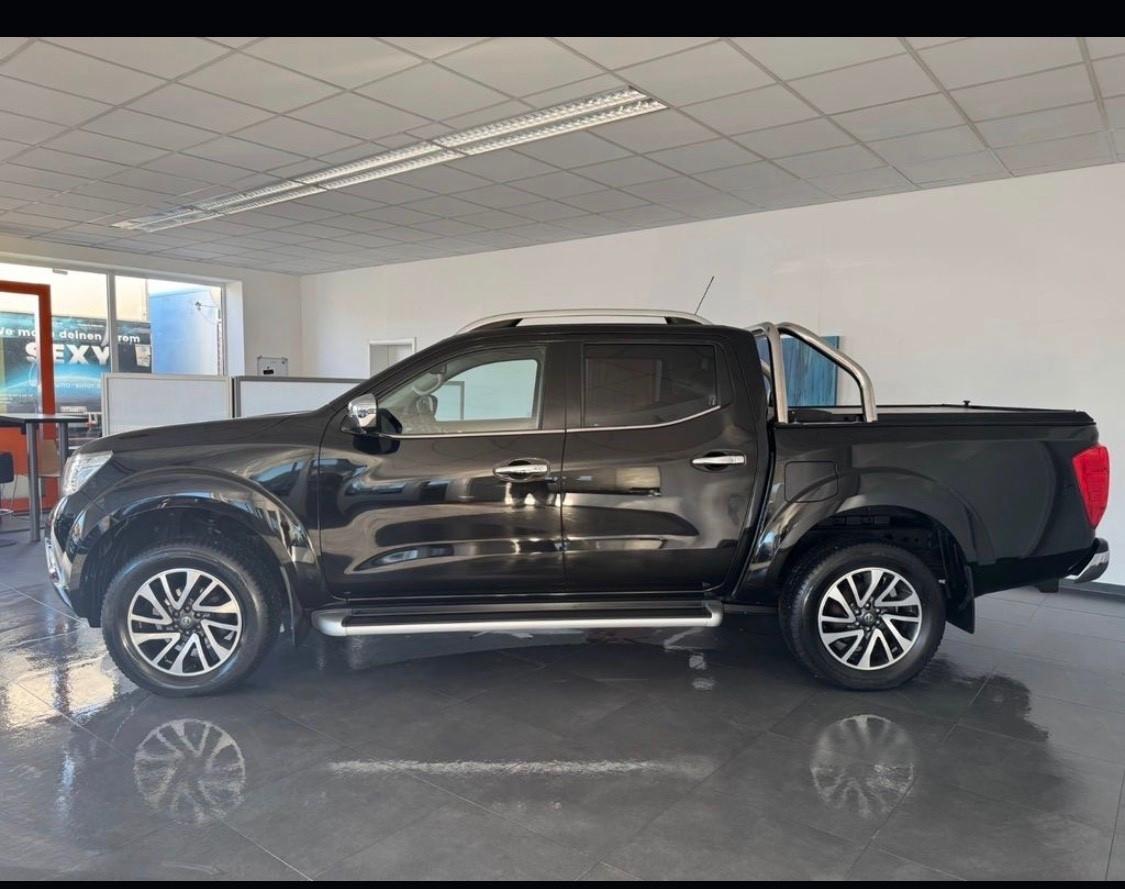 Nissan Navara 2.3 dCi 190 CV 4WD Double Cab Tekna * Cambio 6M