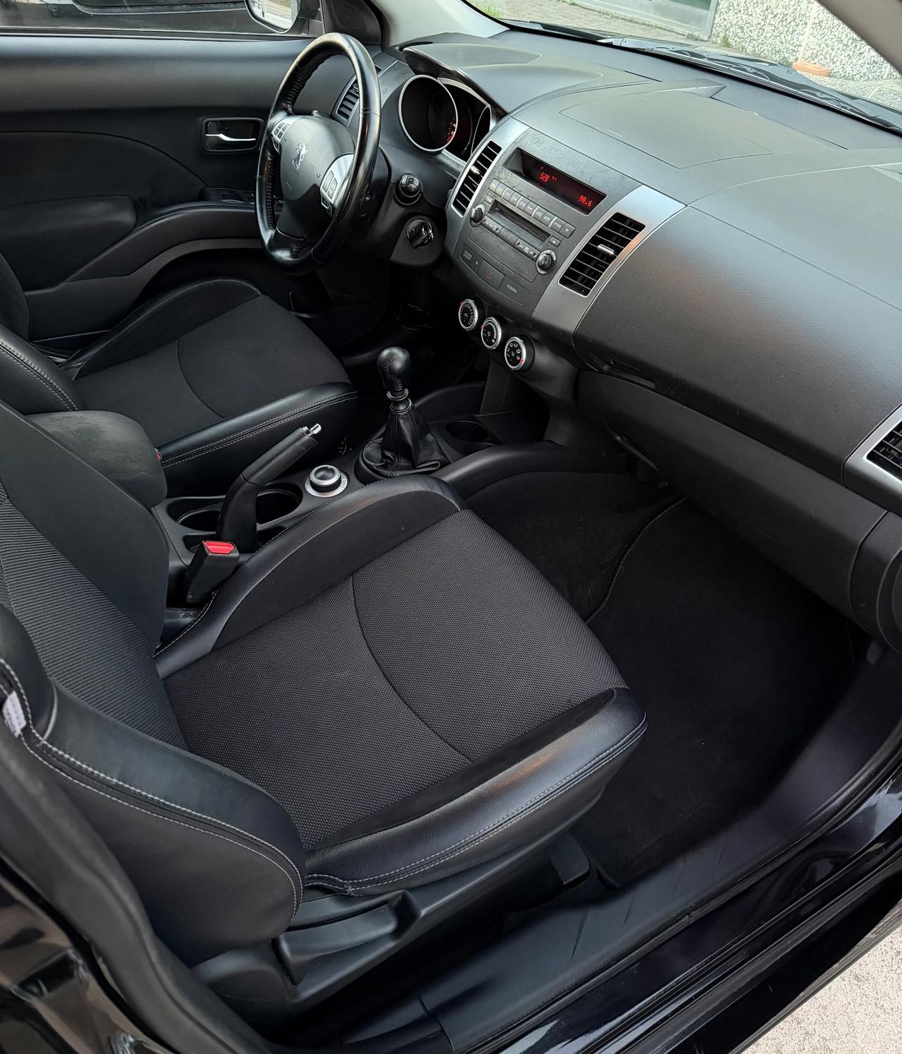 Peugeot 4007 2.2 HDi 156CV Tecno