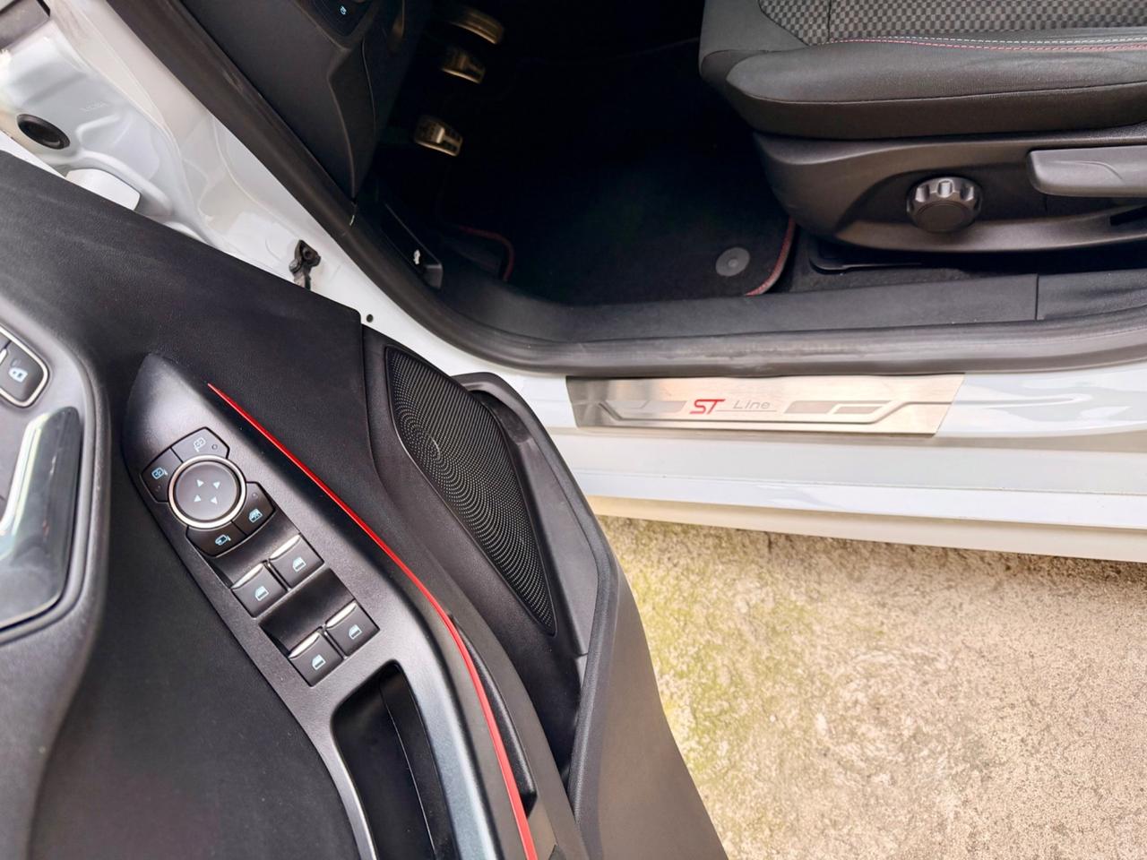 Ford Fiesta 1.5 TDCi 63kw ST-Line OK NEOPATENTATI UNIPROP