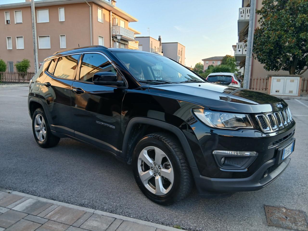 Jeep Compass 1.6 Multijet II 2WD Longitude Full Optional tua a € 199 mese