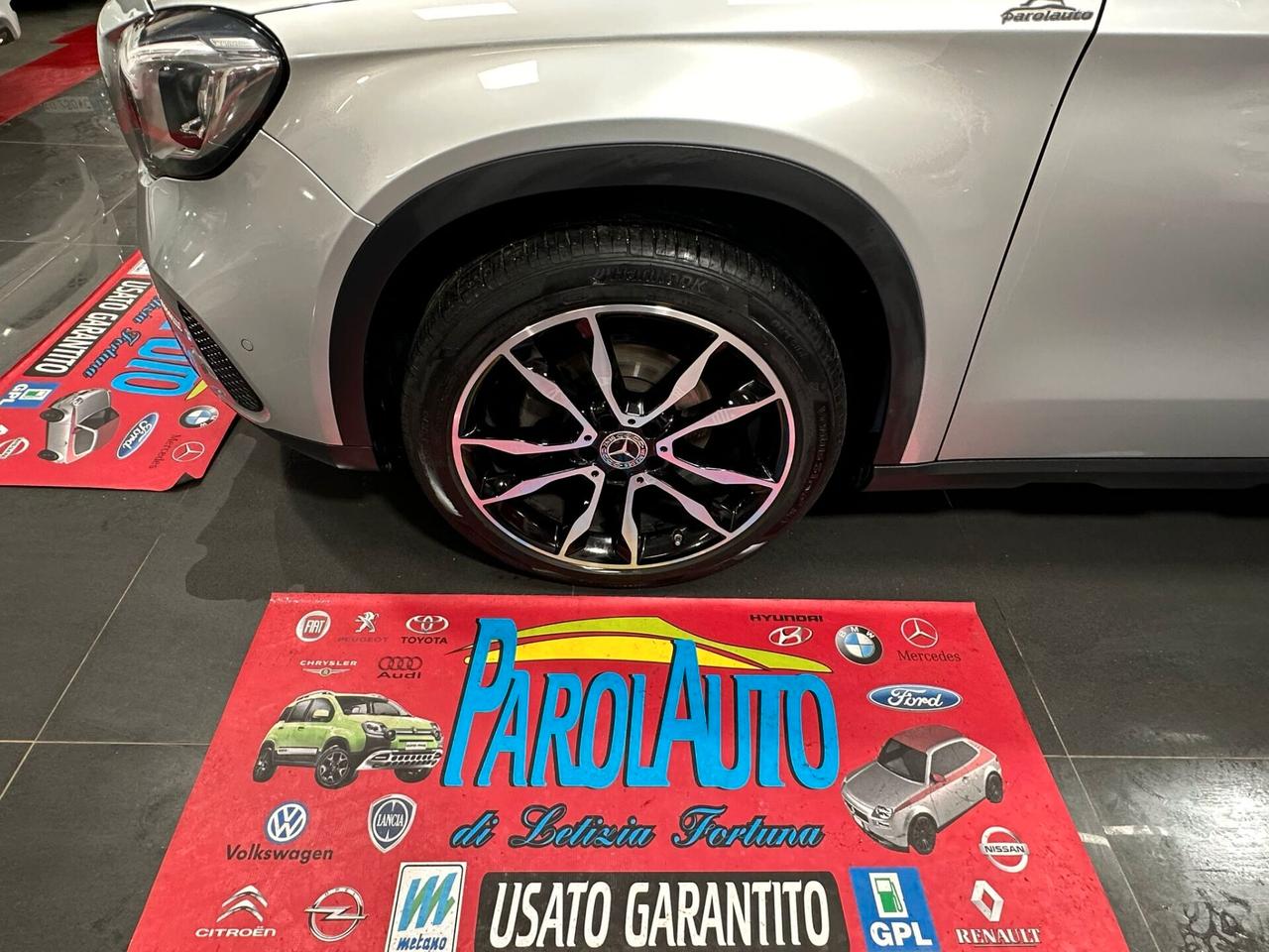 Mercedes GLA 2.1 136cv 200 d Premium - 2019