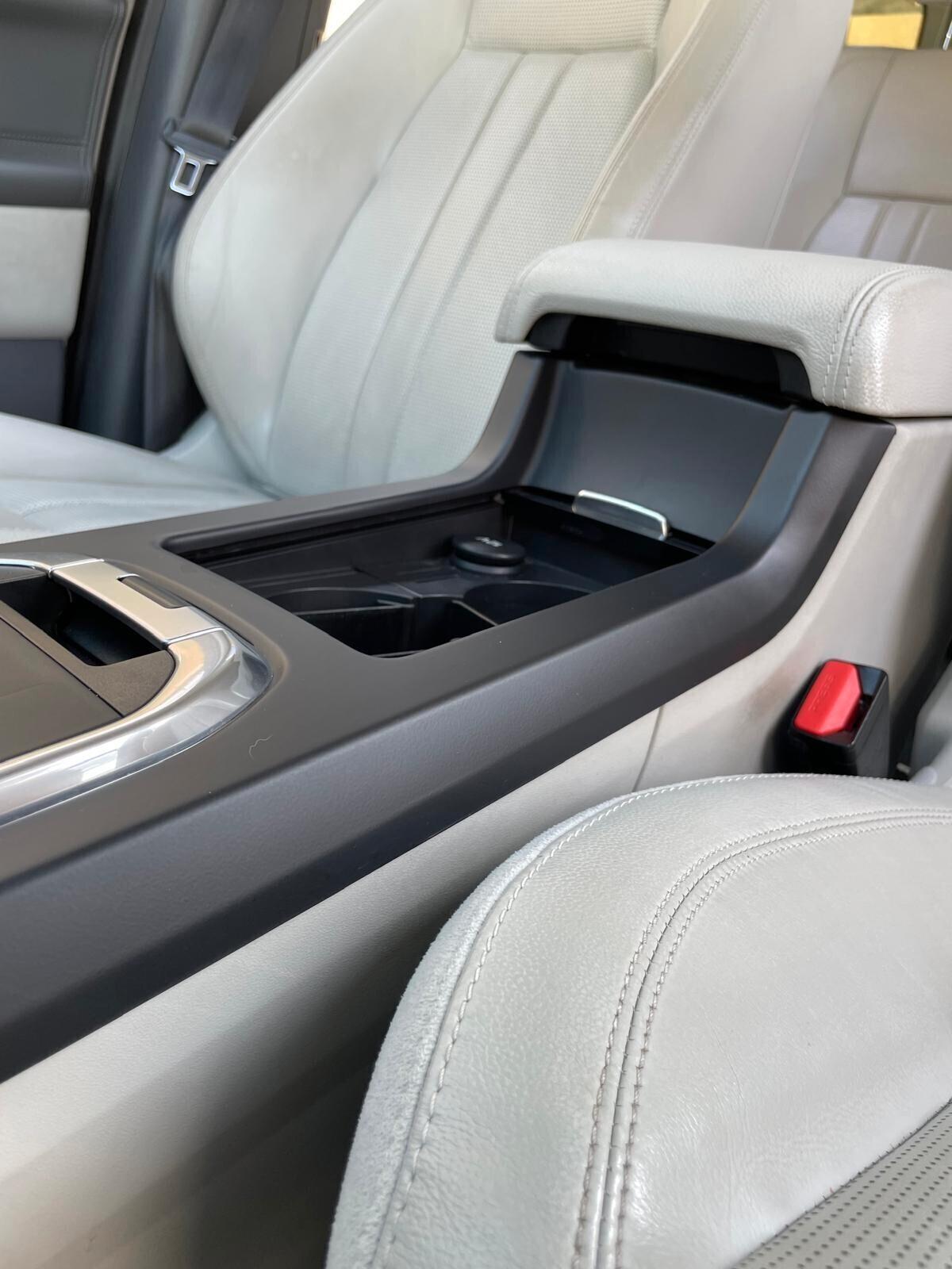 LAND ROVER DISCOVERY SPORT LUXURY 2,0 DIESEL "CAMBIO AUTOMATICO"