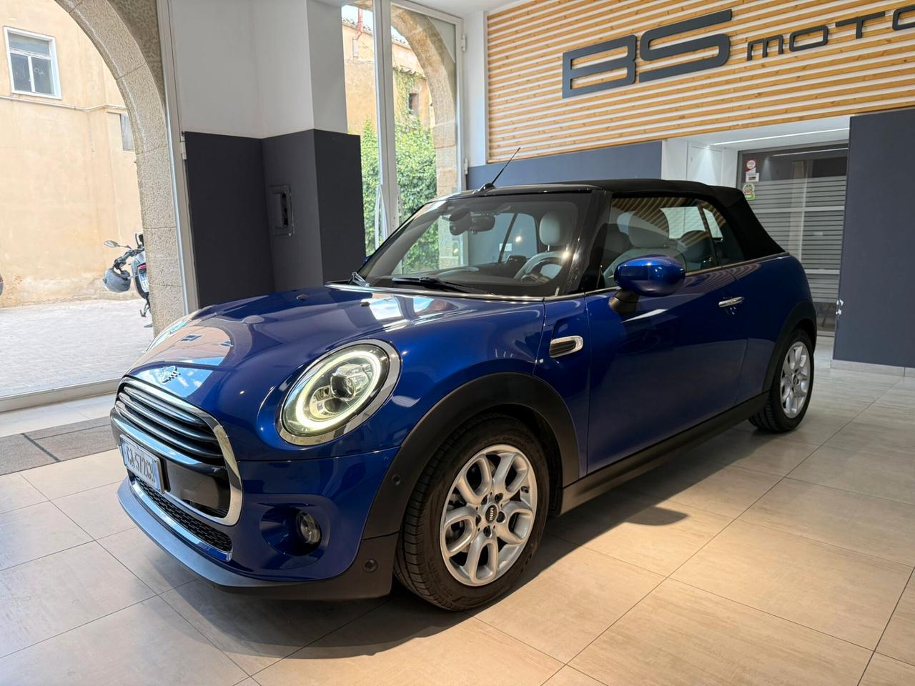 Mini 1.5 Cooper Hype Cabrio automatica