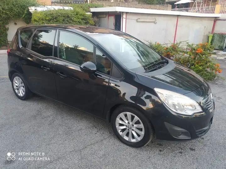 Opel Meriva 1.3 CDTI 95CV ecoFLEX Cosmo