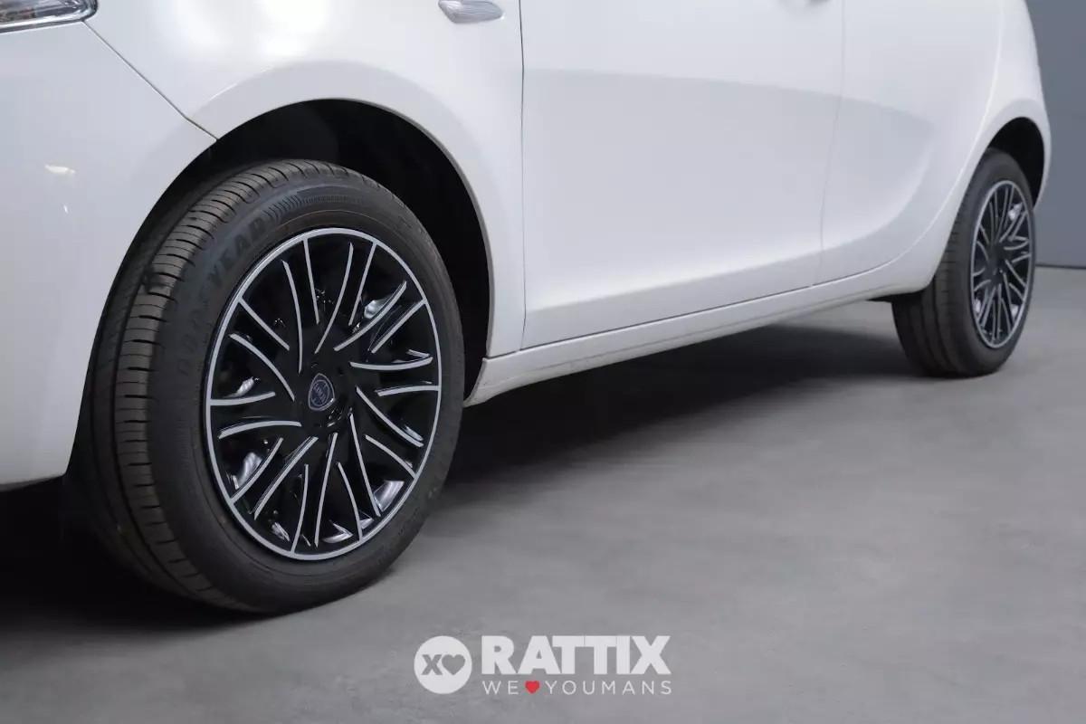 Lancia Ypsilon 1.0 Firefly Hybrid 70CV Oro