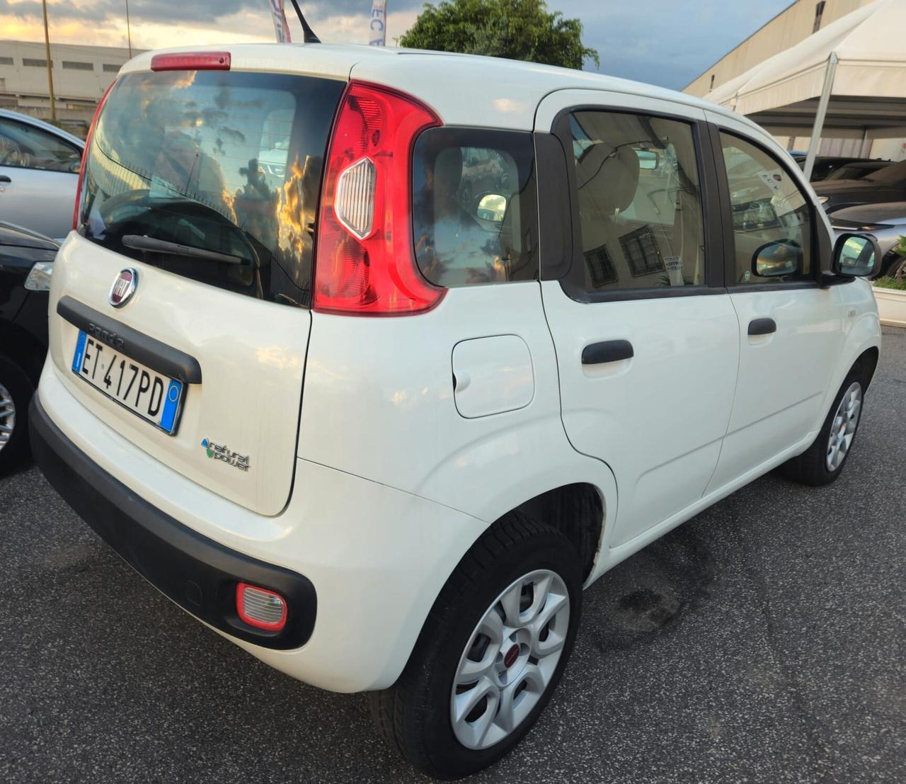 Fiat Panda 0.9 TwinAir Turbo Natural Power Lounge