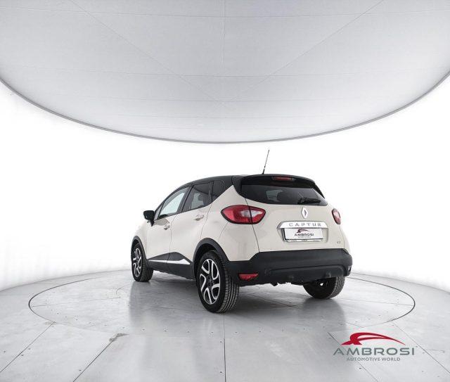 RENAULT Captur 1.5 dCi 8V 90 CV Start&Stop Live - PER OPERATORI D