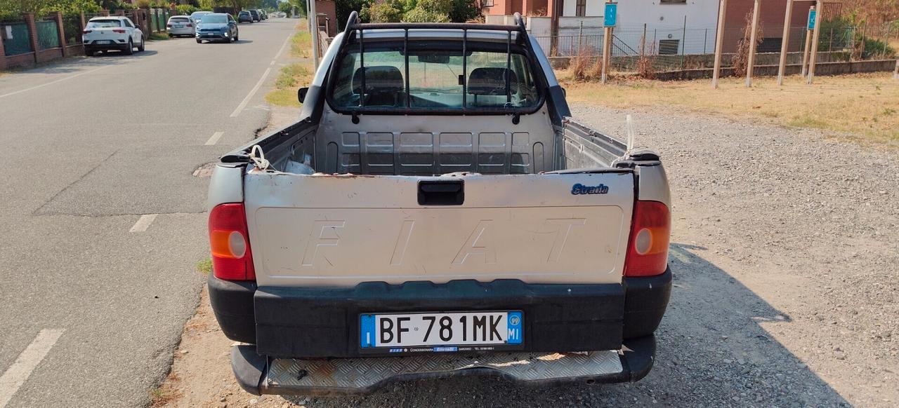 Fiat Strada 1.2 16v Pick Up
