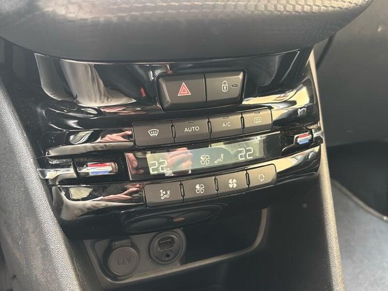 Peugeot 208 208 5p 1.2 puretech Allure gpl 82cv