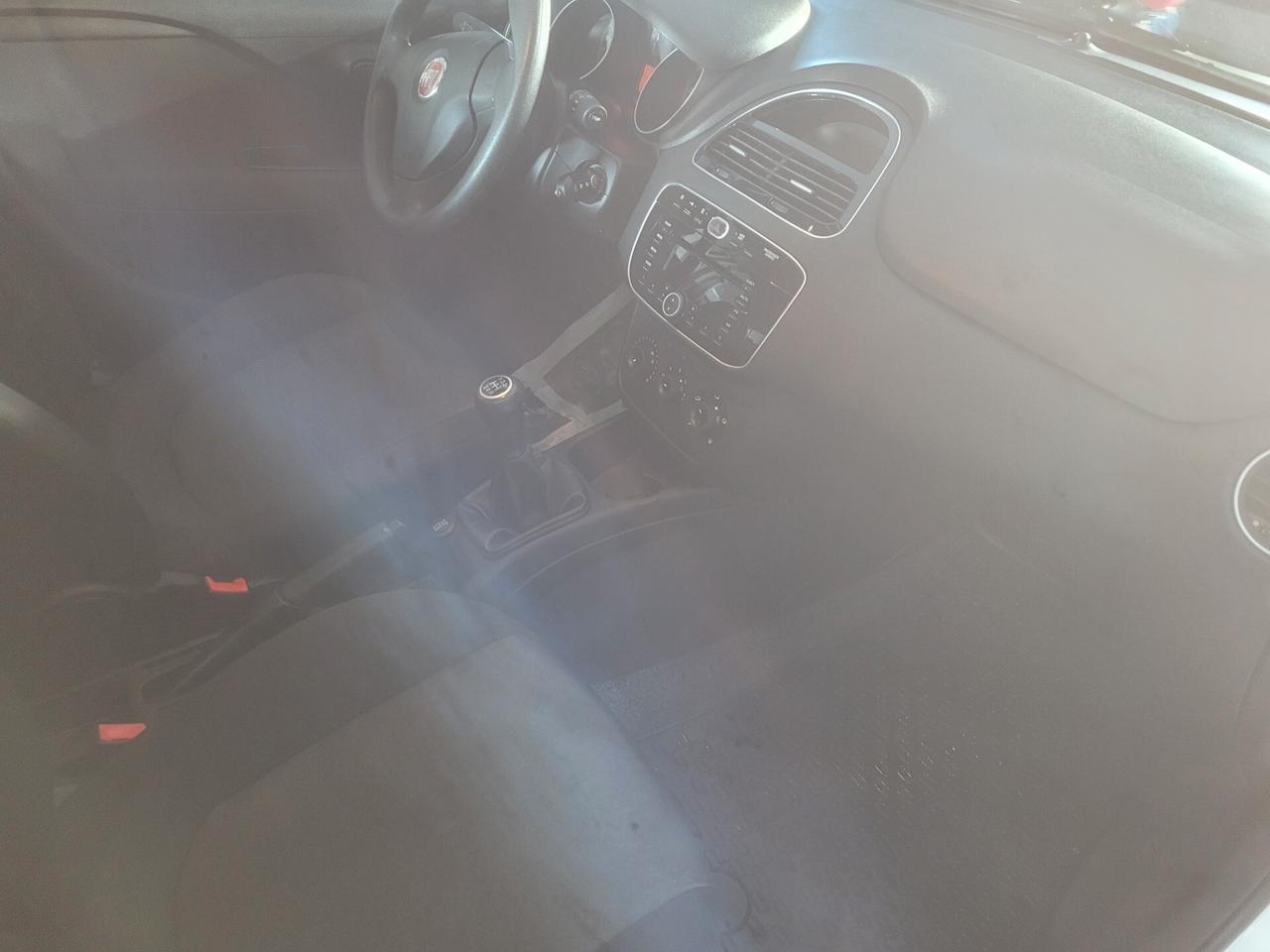 Fiat Punto 1.3 MJT II S&S 95 CV 5 porte Street
